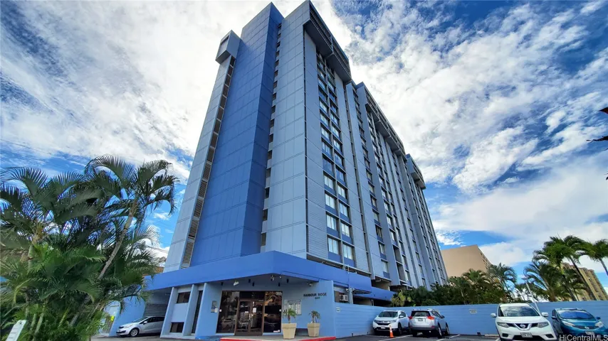 Conveniently located condo offering strong rental potential and hassle-free urban living.