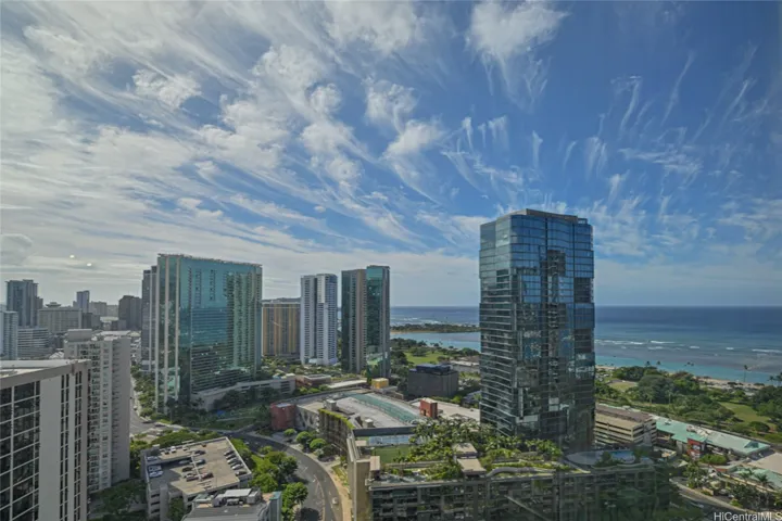 1001 Queen Street 2812, Honolulu, Hawaii 96814, 2 Bedrooms Bedrooms, ,2 BathroomsBathrooms,Residential Lease,For Rent,Queen,202518942