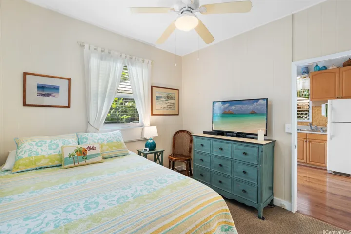 Second bedroom and entry from kitchen