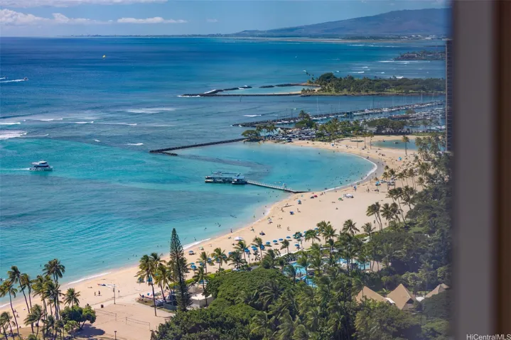 From the beaches of Waikiki to the mountains of the west.