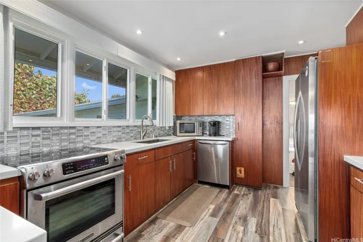 Modern updated ocean view kitchen. North Shore Haleiwa Hawaii.