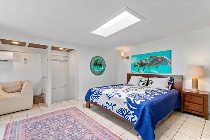 Ocean view third ensuite bedroom. North Shore Haleiwa Hawaii.