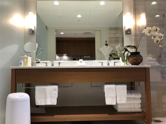 What a bonus to have double sinks!