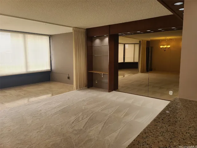 Closed window covering for extra privacy