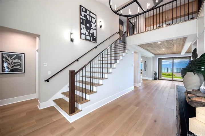 Photo is of the model home 75.30 B (Reverse) and may differ from actual improvements, if any, when constructed. The specific features in a residence vary from home to home and not all features are available in all series or all floorplans within a series. We reserve the right to modify or cancel these specific features, substitute equipment, materials, appliances and brand names in our sole discretion. Color and size variations may occur.