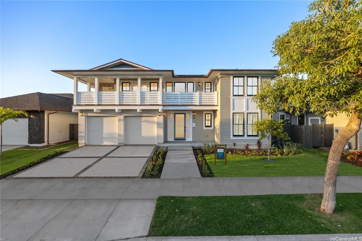 Photo is of the model home 75.20 A and may differ from actual improvements, if any, when constructed. The specific features in a residence vary from home to home and not all features are available in all series or all floorplans within a series. We reserve the right to modify or cancel these specific features, substitute equipment, materials, appliances and brand names in our sole discretion. Color and size variations may occur.