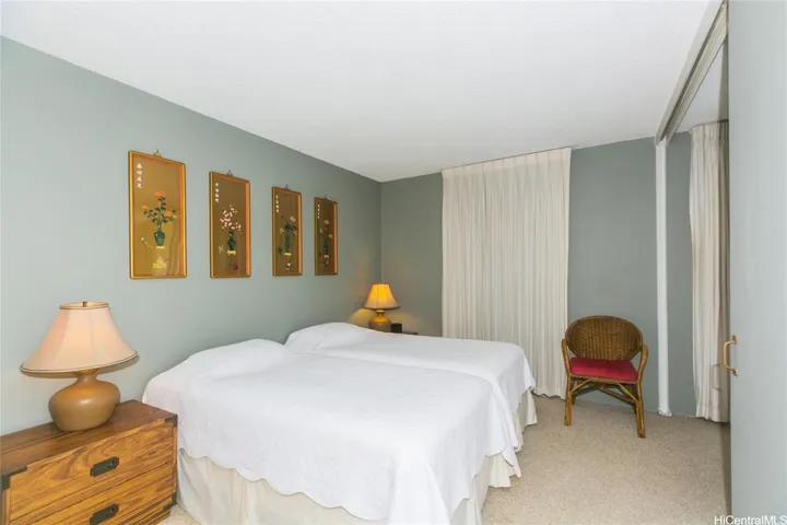 waikiki-1 bedroom-parking-furnished