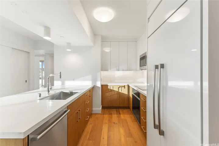 kitchen with Sub Zero, Wolf & Cove appliances
