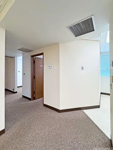 Hall - Back of Unit