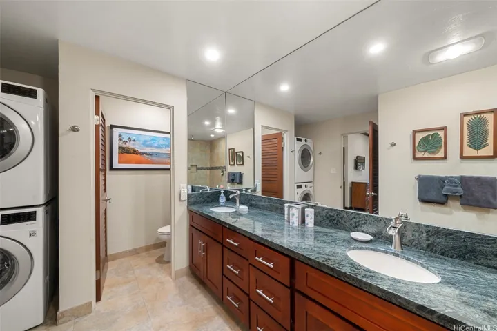 Second bathroom.