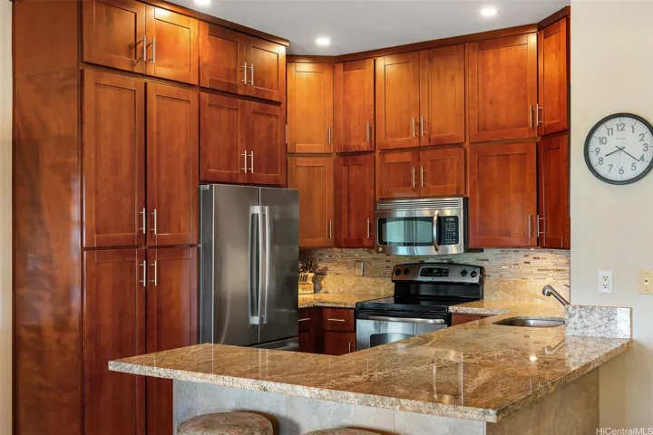 Additional view of kitchen.