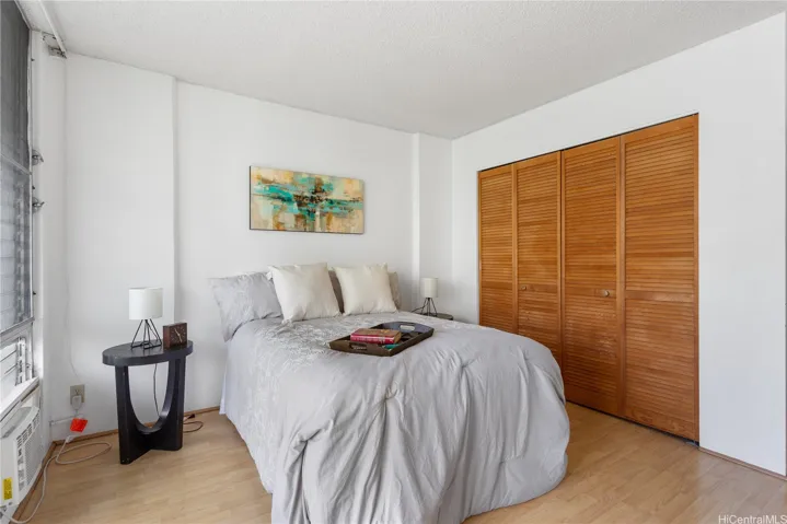 Bedroom #1