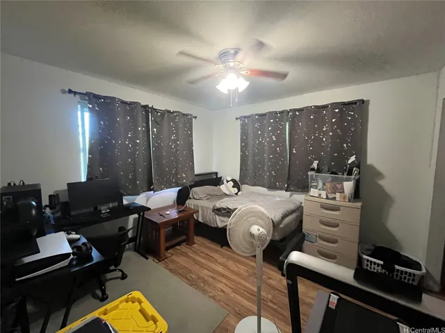 Another bedroom