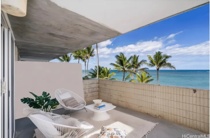virtually staged outdoor furniture