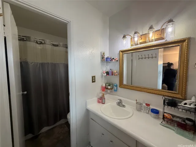 The primary full bath.