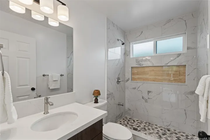 Bathroom downstairs