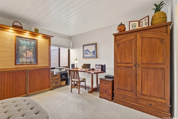 Guest Bedroom/Office