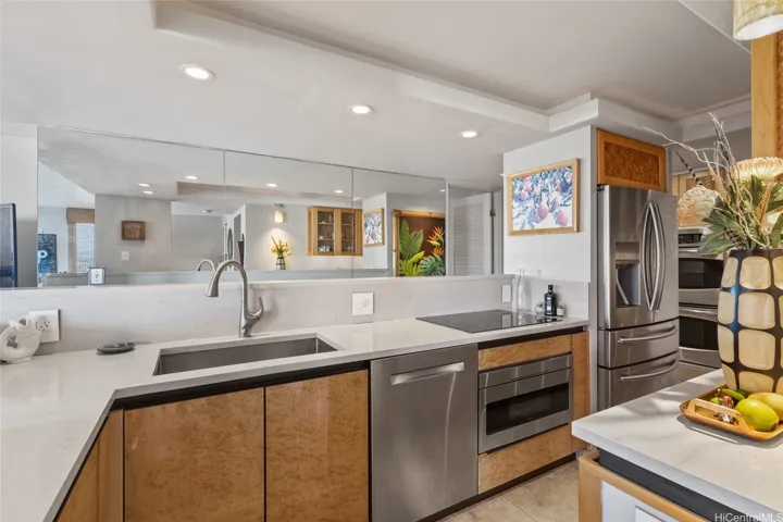 Custom kitchen w/ Tiger Maple Veneer cabinetry