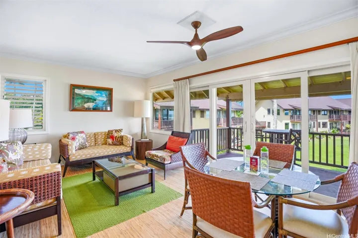 HCR-D3: Living/Dining, Lanai