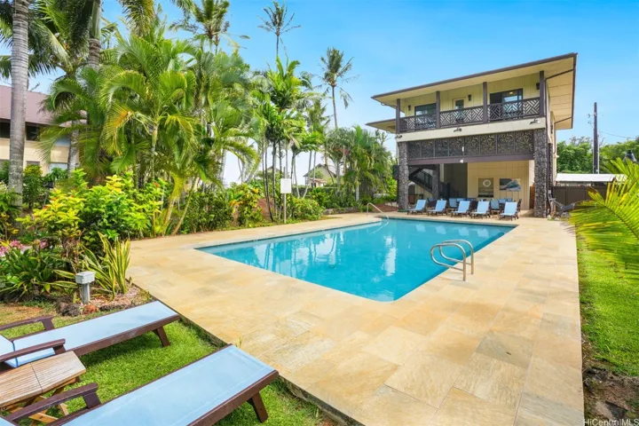 Hanalei Colony Resort: Pool Area