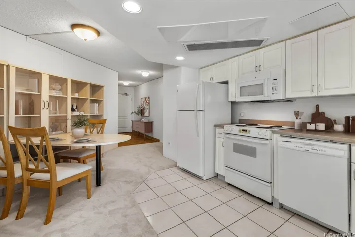 ACTUAL-CABINET/ TABLE