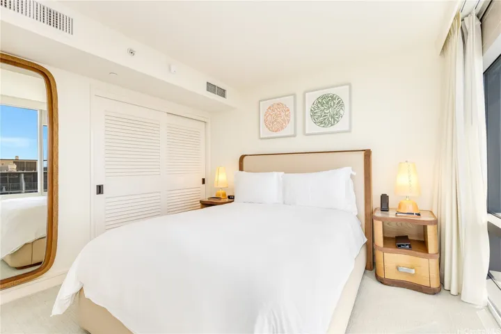 2nd bedroom