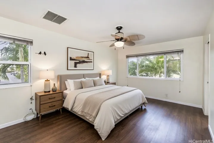 Photo is virtually staged (enhanced)