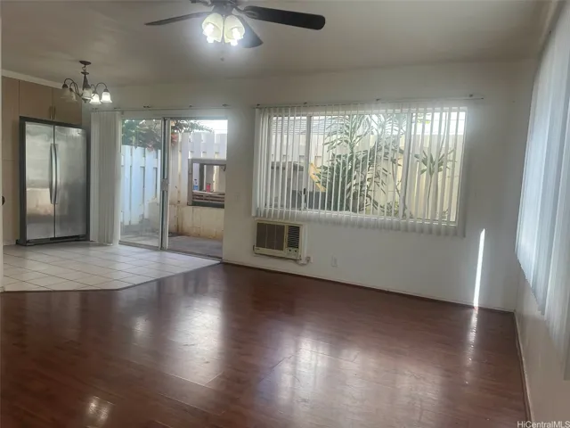 Living room & Kitchen Part