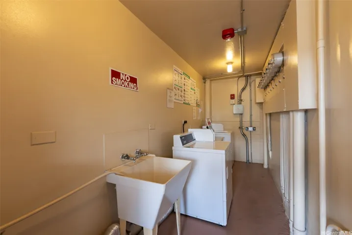 Community laundry room is located right next to this unit! So convenient! Additional laundry rooms on even floors.