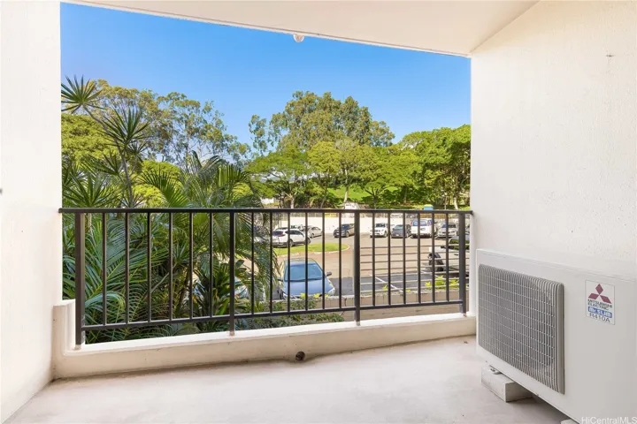 Lanai with roll down shutters