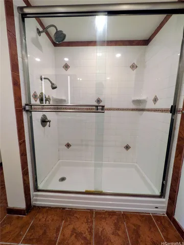 Walk in shower