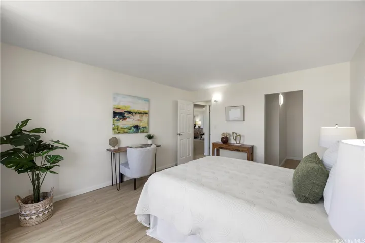 Second bedroom with large walk in closet