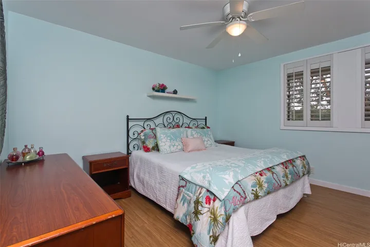 Main Bedroom with ensuite bathroom