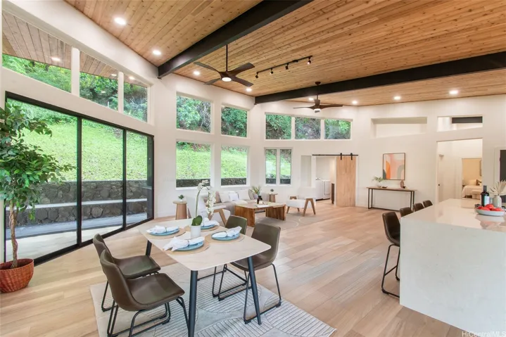 And if there weren't enough windows, you have several dimming light options