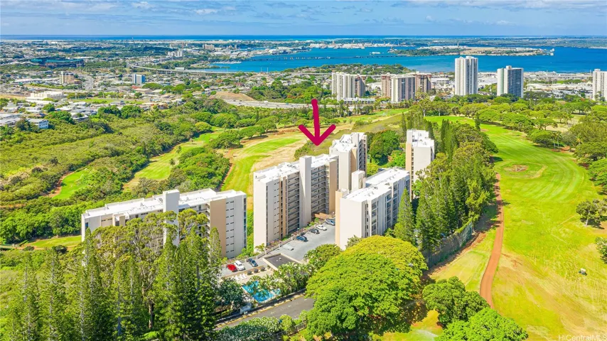 The Colonnade consists of 5 building on approx. 7 acres of property.