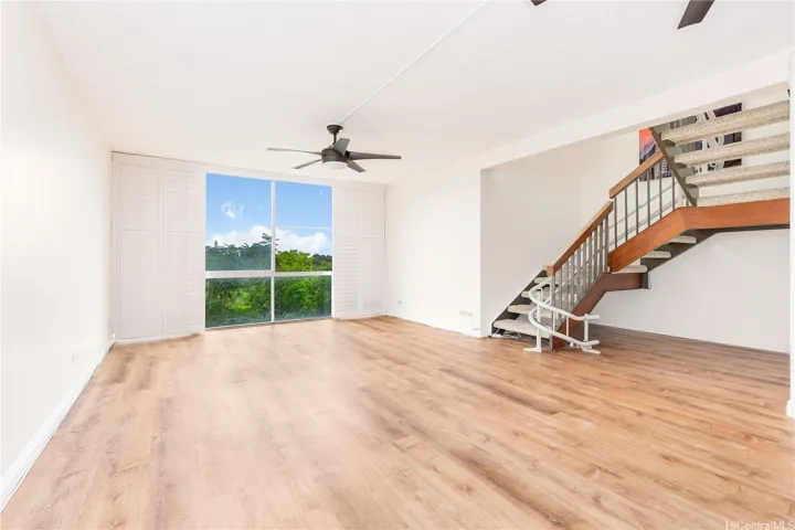 downstairs great room, double ceiling fans