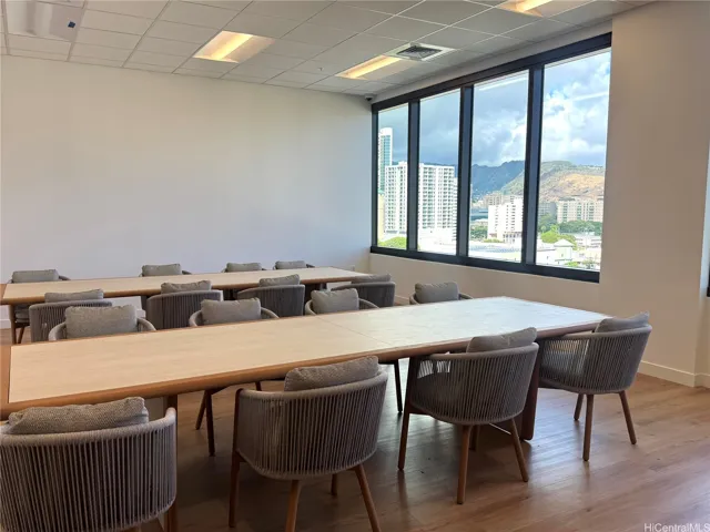 Cowork Room