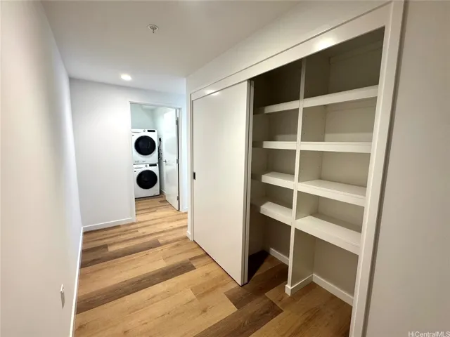 Entrance/Storage/Shoe Rack