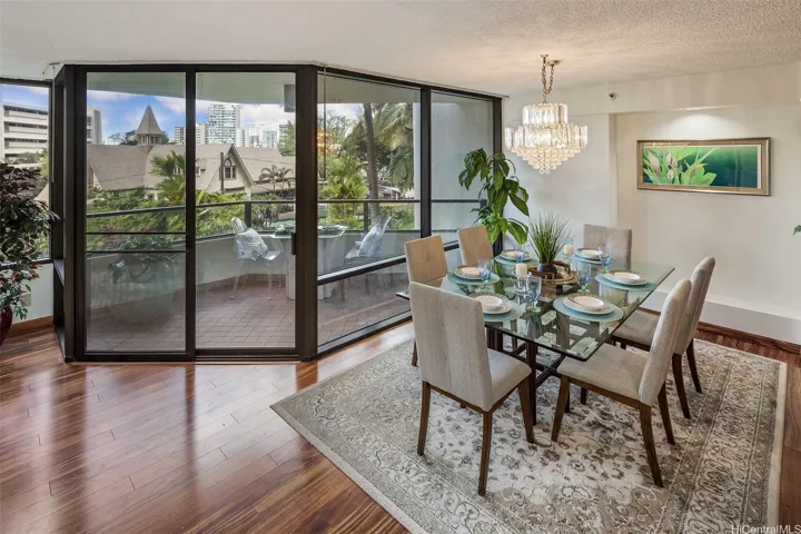 Dining area opens to the covered lanai.
