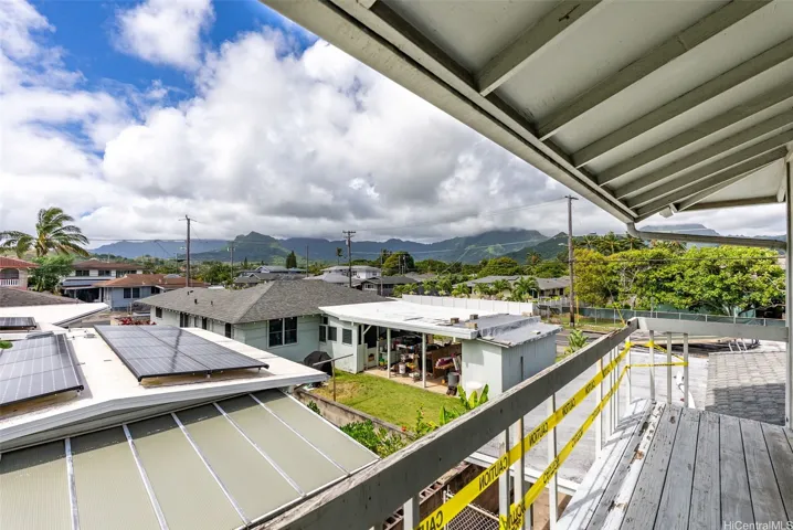 Upstairs Deck