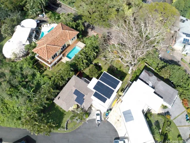 Enhanced with virtual custom home