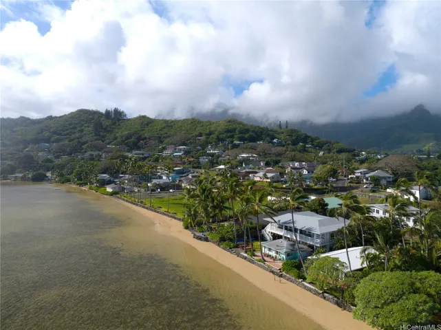 nearby Laenani Beach and neighborhood park