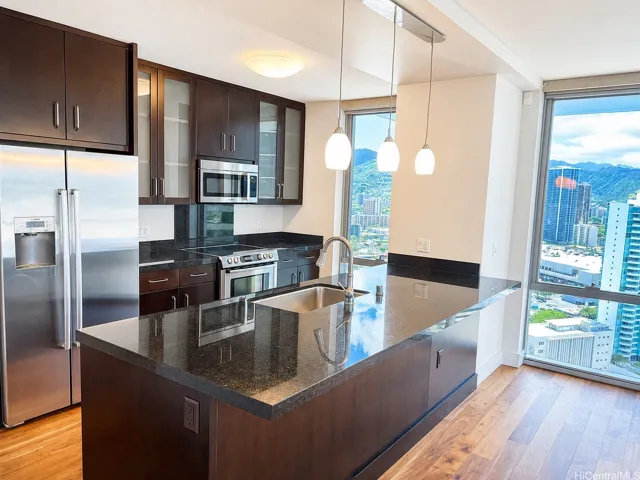 kitchen w 270 degrees view