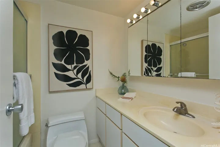 Second bathroom