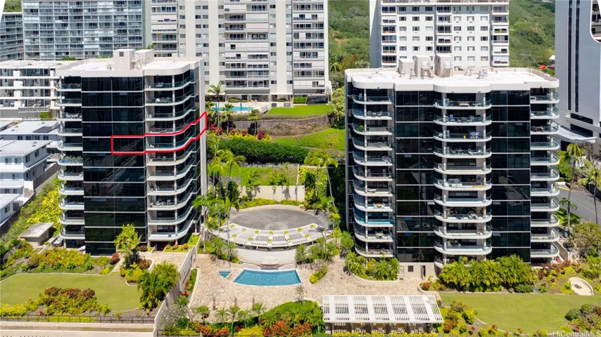 Located in Tower II on 8th floor. Only 2 units per floor!