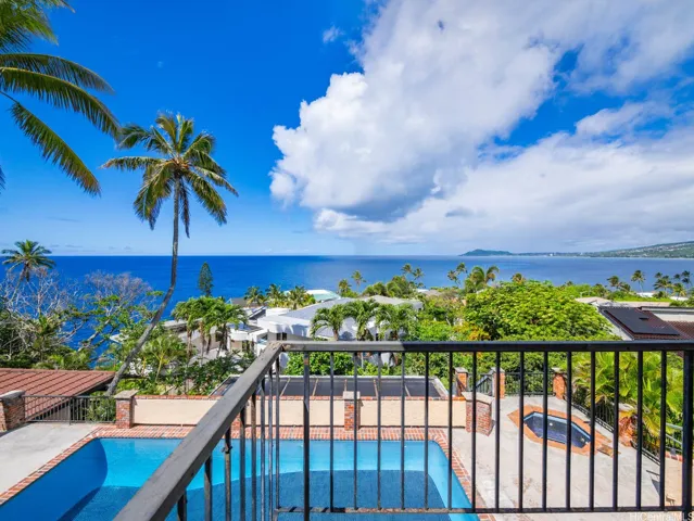 Views from Primary Suite covered lanai.