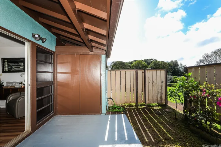 View 2   open air Lanai facing laundry closet