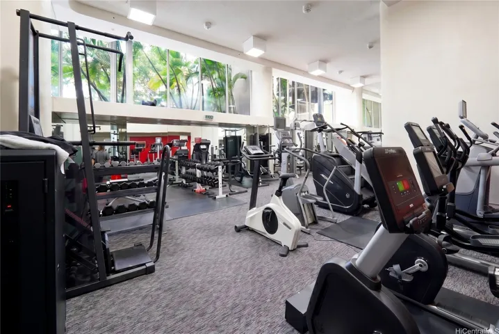 never leave home to go to the gym!
