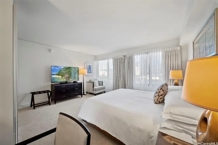 End unit gives a feeling of privacy