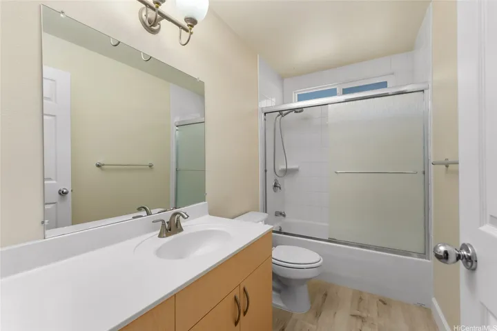Full bath downstairs